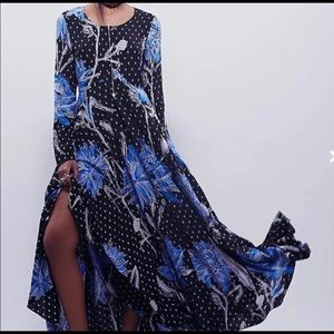 Free People: First Kiss dress, size Small